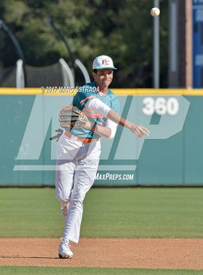 Thumbnail 3 in Plant City @ Carrollwood Day photogallery.