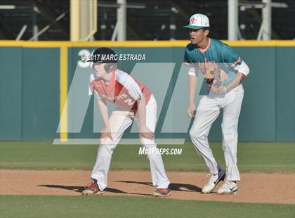 Thumbnail 1 in Plant City @ Carrollwood Day photogallery.