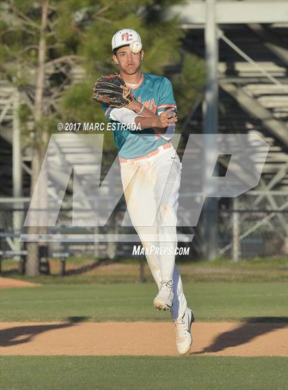 Thumbnail 2 in Plant City @ Carrollwood Day photogallery.