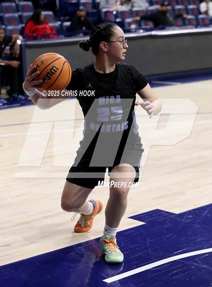 Thumbnail 1 in Mica Mountain vs Sahuaro (McKale Center) photogallery.