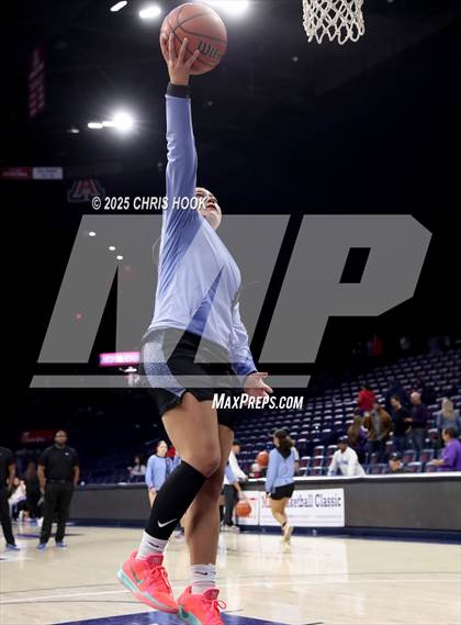 Thumbnail 2 in Mica Mountain vs Sahuaro (McKale Center) photogallery.
