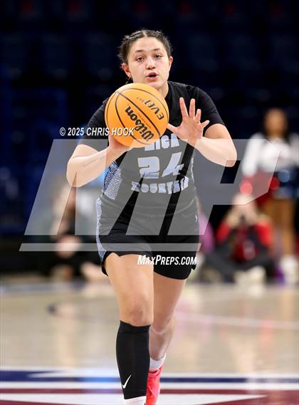 Thumbnail 2 in Mica Mountain vs Sahuaro (McKale Center) photogallery.