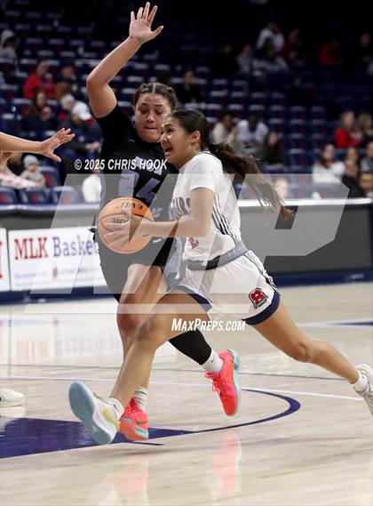 Thumbnail 2 in Mica Mountain vs Sahuaro (McKale Center) photogallery.
