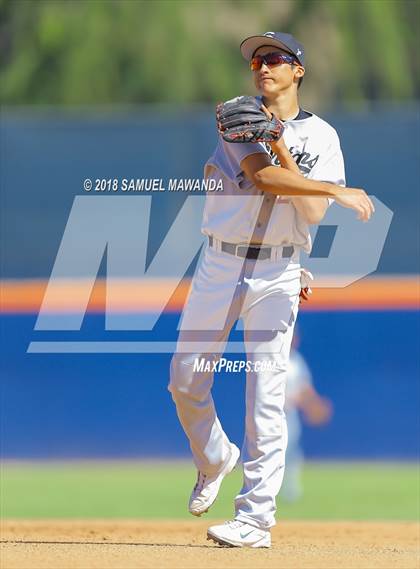 Thumbnail 2 in Chatsworth vs Rio Mesa photogallery.
