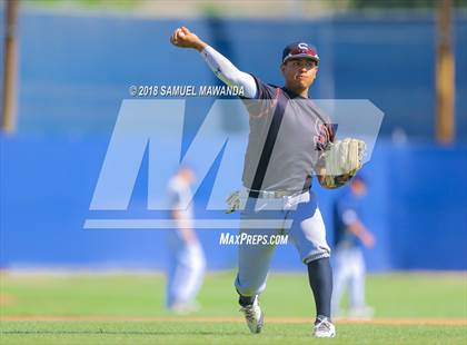 Thumbnail 2 in Chatsworth vs Rio Mesa photogallery.