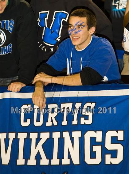 Thumbnail 3 in Curtis vs. Skyline (WIAA 4A Semifinal) photogallery.