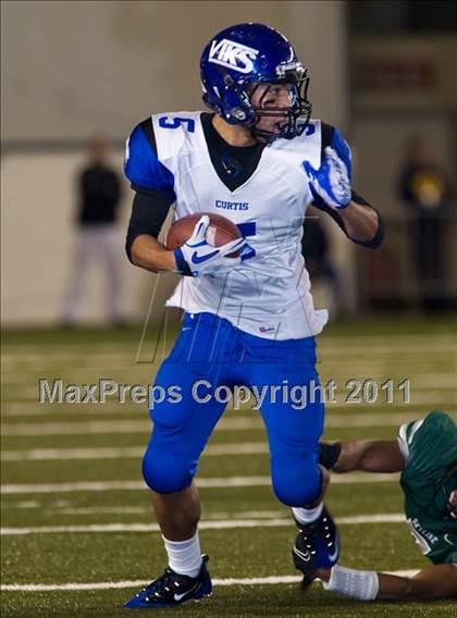 Thumbnail 1 in Curtis vs. Skyline (WIAA 4A Semifinal) photogallery.