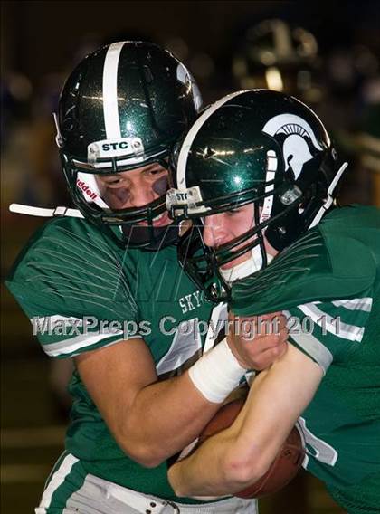 Thumbnail 3 in Curtis vs. Skyline (WIAA 4A Semifinal) photogallery.