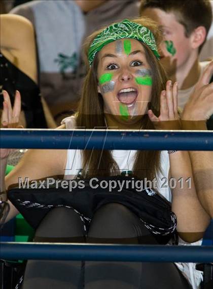 Thumbnail 2 in Curtis vs. Skyline (WIAA 4A Semifinal) photogallery.