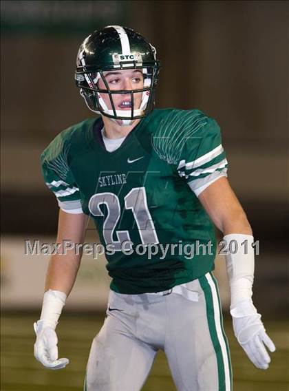 Thumbnail 2 in Curtis vs. Skyline (WIAA 4A Semifinal) photogallery.