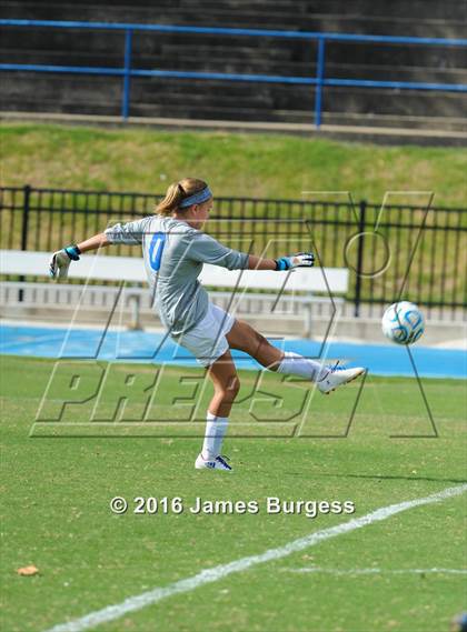 Thumbnail 1 in Girls Prep vs Notre Dame photogallery.