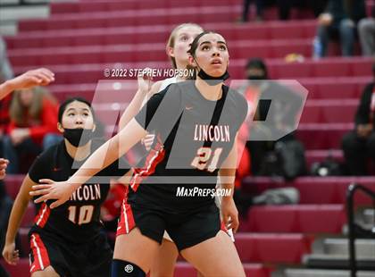 Thumbnail 1 in Lincoln @ Lodi photogallery.