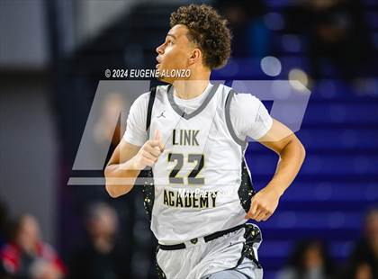 Thumbnail 3 in Long Island Lutheran vs. Link Academy (City of Palms Classic) photogallery.