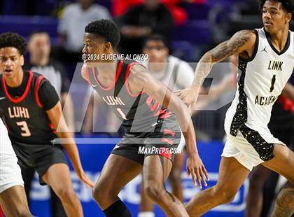 Thumbnail 2 in Long Island Lutheran vs. Link Academy (City of Palms Classic) photogallery.