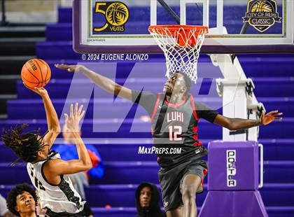 Thumbnail 2 in Long Island Lutheran vs. Link Academy (City of Palms Classic) photogallery.