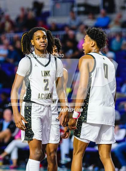 Thumbnail 2 in Long Island Lutheran vs. Link Academy (City of Palms Classic) photogallery.