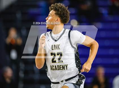 Thumbnail 2 in Long Island Lutheran vs. Link Academy (City of Palms Classic) photogallery.
