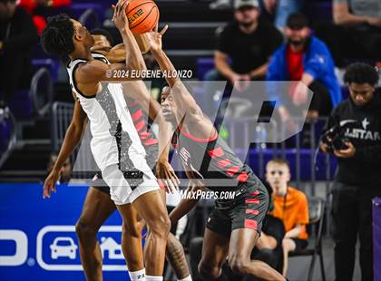 Thumbnail 2 in Long Island Lutheran vs. Link Academy (City of Palms Classic) photogallery.