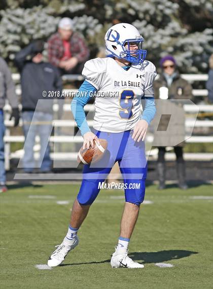 Thumbnail 2 in De La Salle @ St. Laurence (Chicago Catholic League Prep Bowl Playoff Semifinal) photogallery.