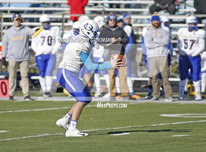 Thumbnail 3 in De La Salle @ St. Laurence (Chicago Catholic League Prep Bowl Playoff Semifinal) photogallery.