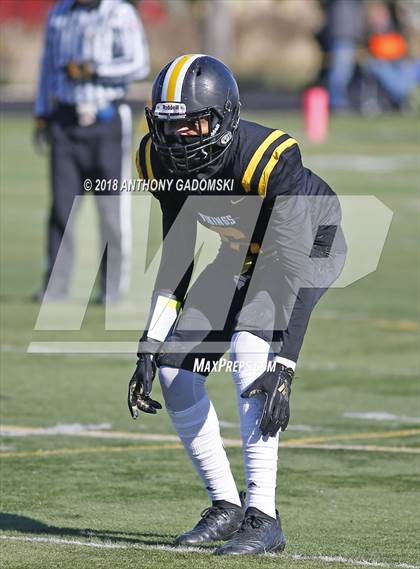 Thumbnail 1 in De La Salle @ St. Laurence (Chicago Catholic League Prep Bowl Playoff Semifinal) photogallery.