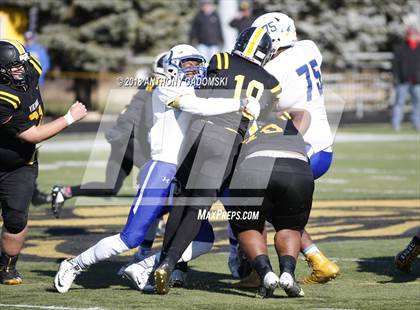 Thumbnail 2 in De La Salle @ St. Laurence (Chicago Catholic League Prep Bowl Playoff Semifinal) photogallery.