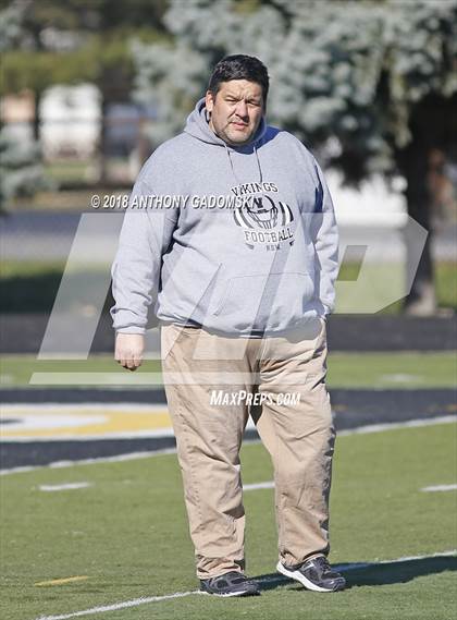 Thumbnail 1 in De La Salle @ St. Laurence (Chicago Catholic League Prep Bowl Playoff Semifinal) photogallery.