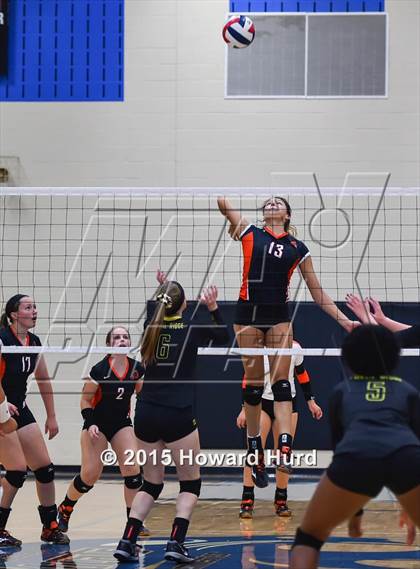 Thumbnail 2 in Aledo vs Fossil Ridge (Northwest ISD Classic) photogallery.