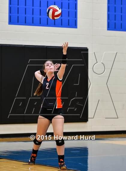 Thumbnail 2 in Aledo vs Fossil Ridge (Northwest ISD Classic) photogallery.
