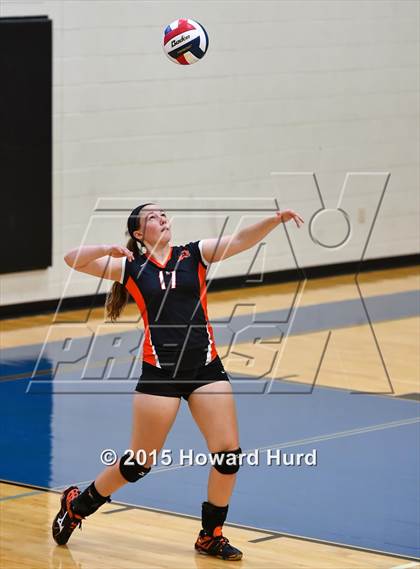 Thumbnail 3 in Aledo vs Fossil Ridge (Northwest ISD Classic) photogallery.