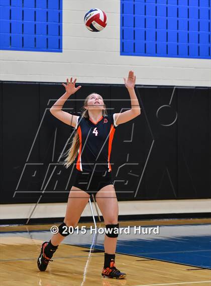 Thumbnail 2 in Aledo vs Fossil Ridge (Northwest ISD Classic) photogallery.