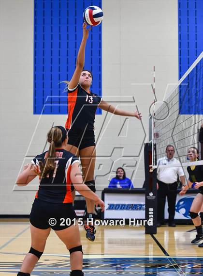 Thumbnail 2 in Aledo vs Fossil Ridge (Northwest ISD Classic) photogallery.