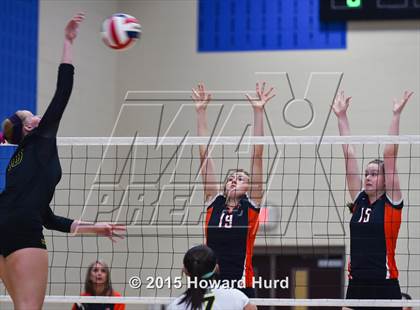 Thumbnail 1 in Aledo vs Fossil Ridge (Northwest ISD Classic) photogallery.