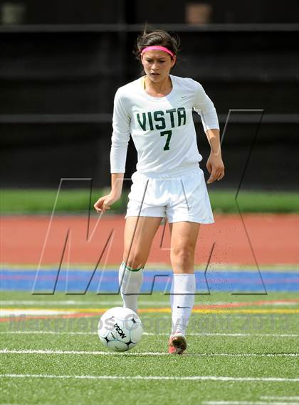 Thumbnail 1 in Fossil Ridge vs. Mountain Vista (CHSAA 5A Semifinals) photogallery.