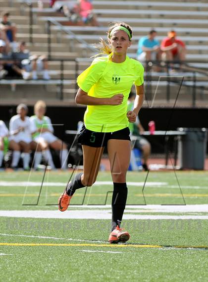 Thumbnail 1 in Fossil Ridge vs. Mountain Vista (CHSAA 5A Semifinals) photogallery.
