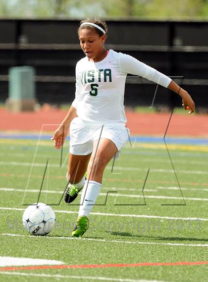 Thumbnail 3 in Fossil Ridge vs. Mountain Vista (CHSAA 5A Semifinals) photogallery.