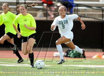 Thumbnail 2 in Fossil Ridge vs. Mountain Vista (CHSAA 5A Semifinals) photogallery.