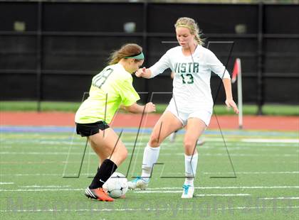 Thumbnail 1 in Fossil Ridge vs. Mountain Vista (CHSAA 5A Semifinals) photogallery.