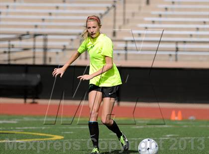Thumbnail 3 in Fossil Ridge vs. Mountain Vista (CHSAA 5A Semifinals) photogallery.