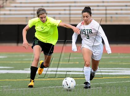 Thumbnail 1 in Fossil Ridge vs. Mountain Vista (CHSAA 5A Semifinals) photogallery.