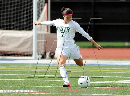 Thumbnail 2 in Fossil Ridge vs. Mountain Vista (CHSAA 5A Semifinals) photogallery.
