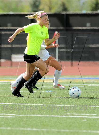 Thumbnail 1 in Fossil Ridge vs. Mountain Vista (CHSAA 5A Semifinals) photogallery.