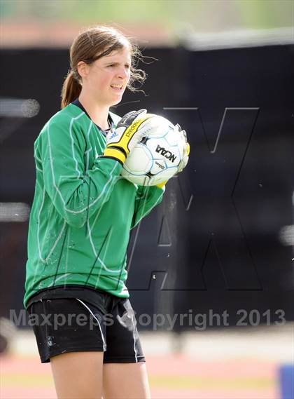 Thumbnail 1 in Fossil Ridge vs. Mountain Vista (CHSAA 5A Semifinals) photogallery.