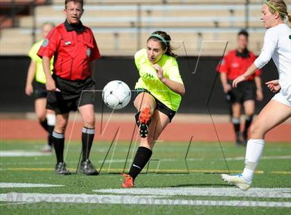 Thumbnail 2 in Fossil Ridge vs. Mountain Vista (CHSAA 5A Semifinals) photogallery.