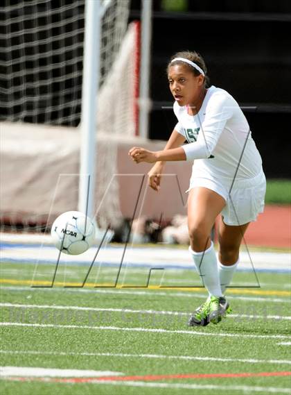 Thumbnail 2 in Fossil Ridge vs. Mountain Vista (CHSAA 5A Semifinals) photogallery.