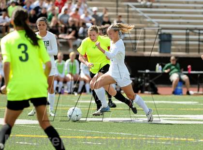 Thumbnail 3 in Fossil Ridge vs. Mountain Vista (CHSAA 5A Semifinals) photogallery.