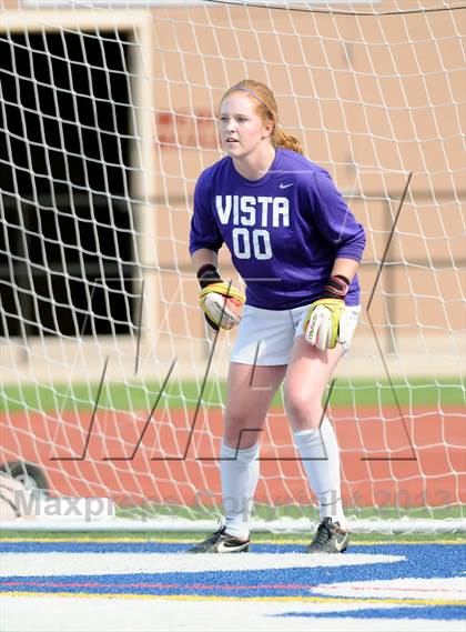 Thumbnail 3 in Fossil Ridge vs. Mountain Vista (CHSAA 5A Semifinals) photogallery.