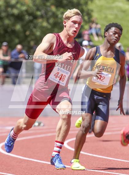 Thumbnail 1 in Sacramento Meet of Champions photogallery.