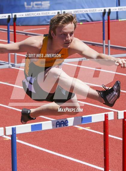 Thumbnail 3 in Sacramento Meet of Champions photogallery.
