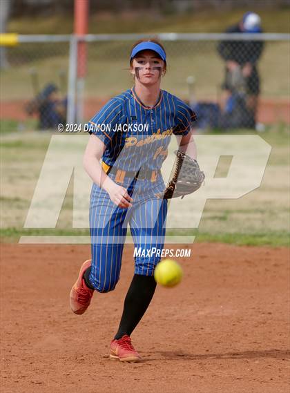 Thumbnail 1 in Pahranagat Valley vs Moapa Valley (40th Annual Sherman Bennett Memorial Desert Winds Classic) photogallery.